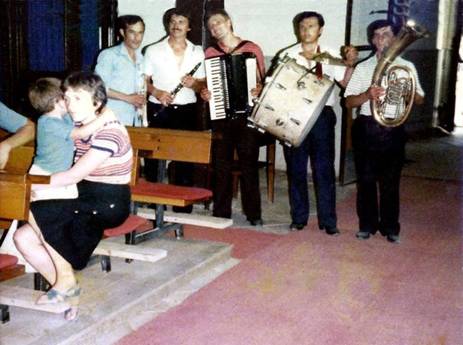 Tretinjak Ivan 5 - Veseli Martin��ani.jpg